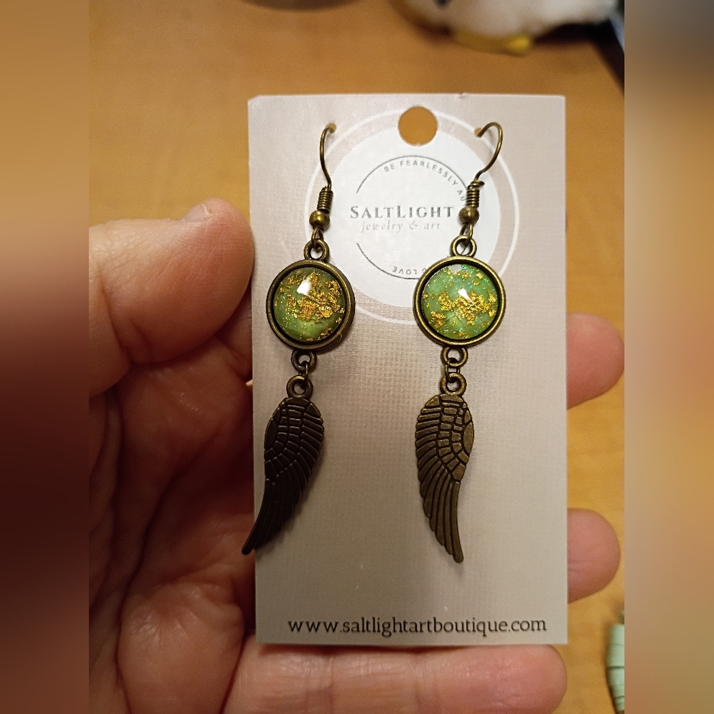 Saltlight Jewelry Dangling Earrings And 3 Bracelets - Picture 2 of 5